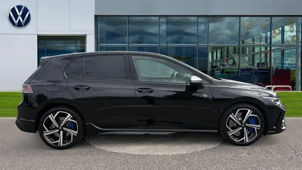 Used VW Golf VIII R 333 HP (244 kW) 2025 Grenadilla black metallic Hatchback