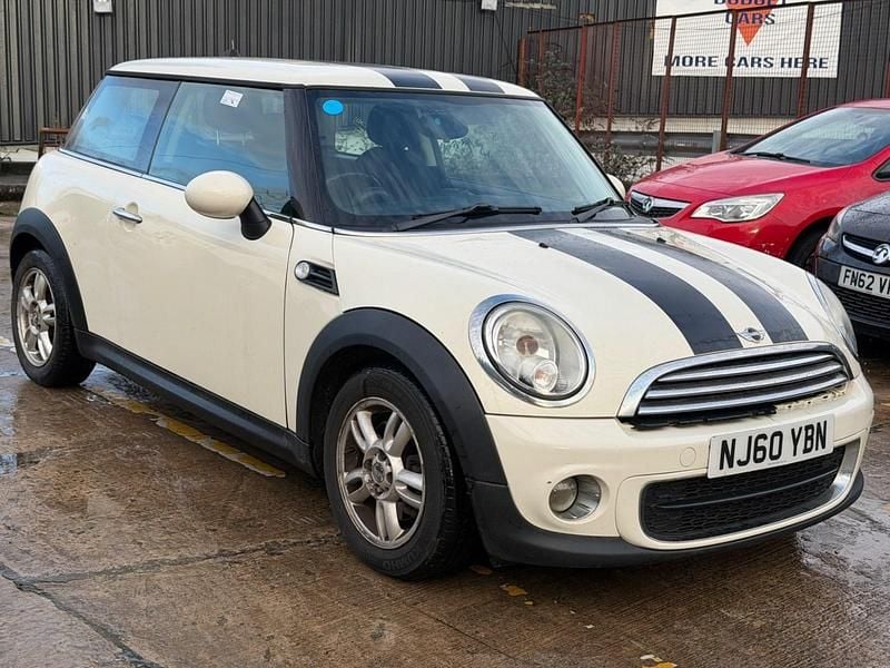 White Used 2010 Mini One D Hatch Hatchback | £1,150 (Fair price) - Image 1/4