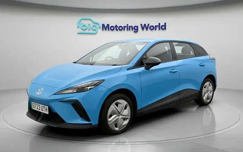 Used MG MG4 EV SE 319 kW (435 HP) 2023 Blue Hatchback