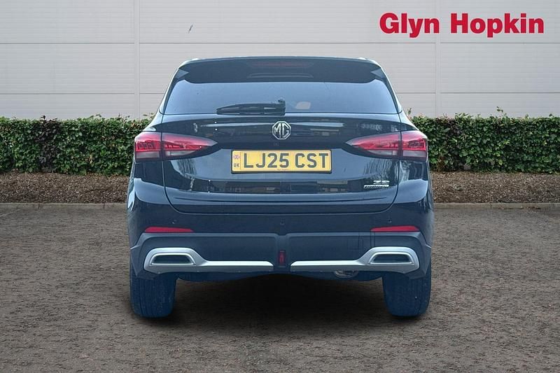 Used MG ZS Trophy 2025 Black Hatchback