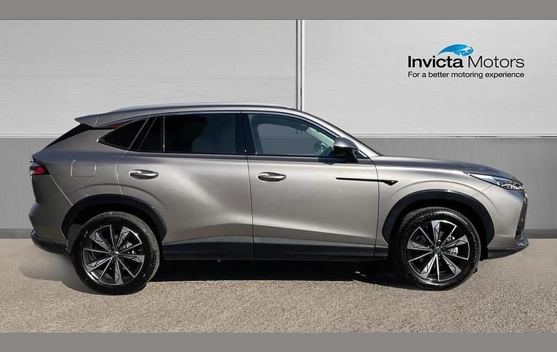 Used MG HS Trophy 170 HP (125 kW) 2025 Silver SUV