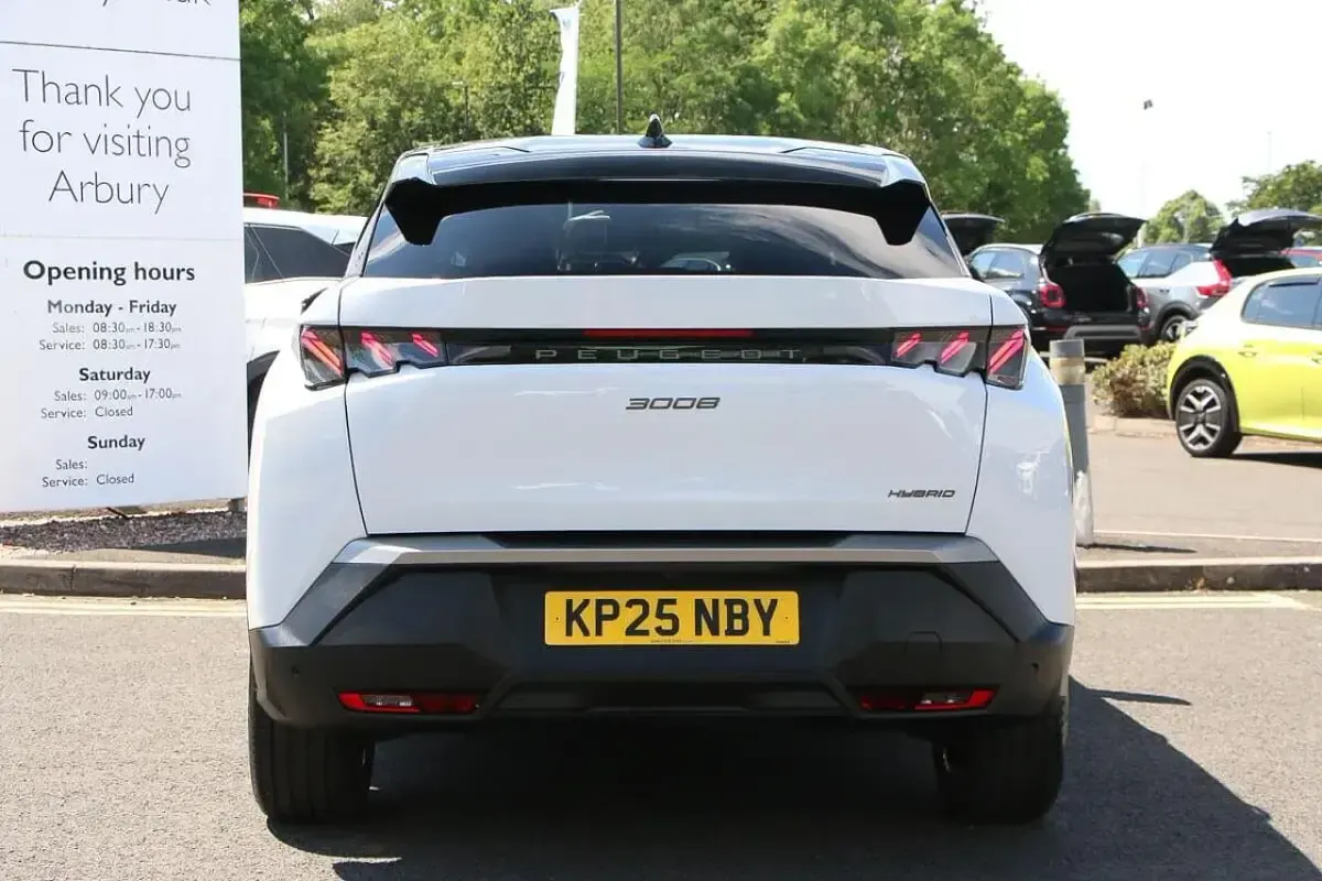 Used Peugeot 3008 GTi 134 HP (98 kW) 2025 White SUV