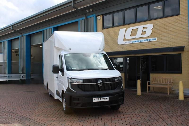 New Renault Master 150 HP (110 kW) 2026 White MPV