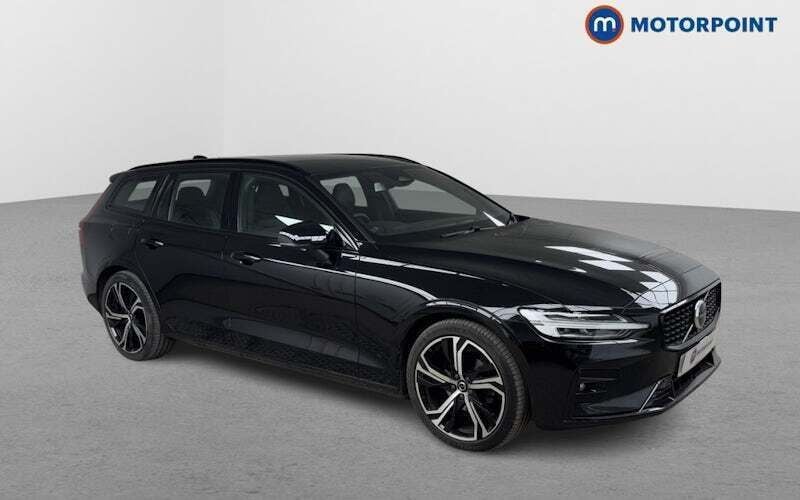 Used 2026 Volvo V60 Plus Estate | £25,649 (Good price) - Image 1/4