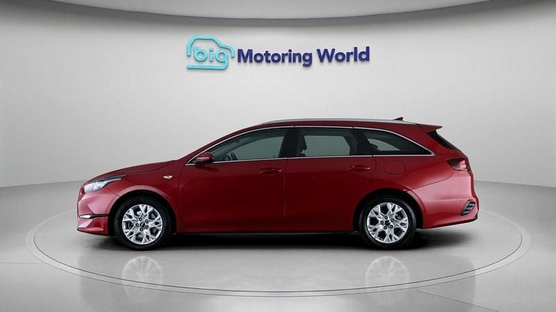 Used Kia Ceed 2024 Red Hatchback