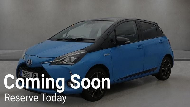 Used Toyota Yaris Hybrid 2019 Blue Hatchback