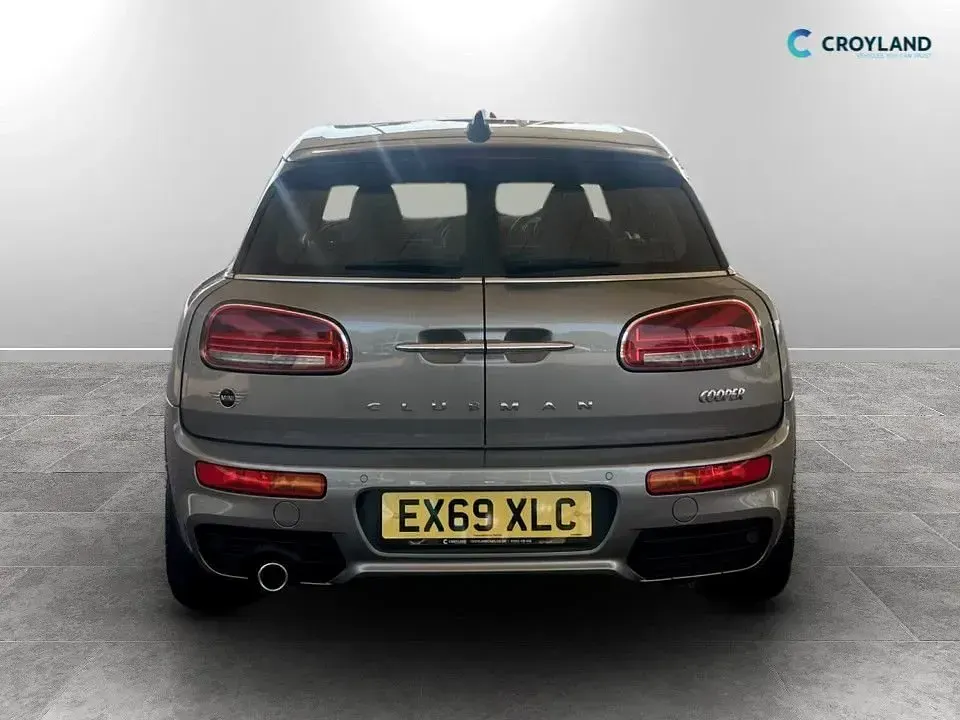 Used Mini Cooper Clubman Sport 136 HP (100 kW) 2019 Silver Estate