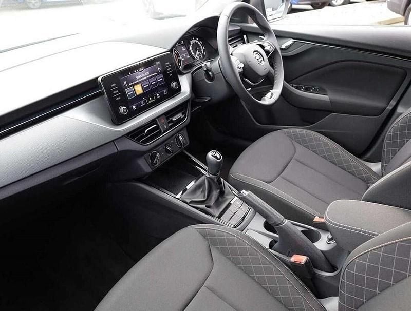 Used Skoda Scala SE 94 HP (69 kW) 2024 Graphite grey metallic Hatchback