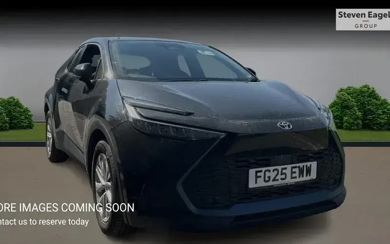 Used Toyota C-HR 140 HP (102 kW) 2026 SUV