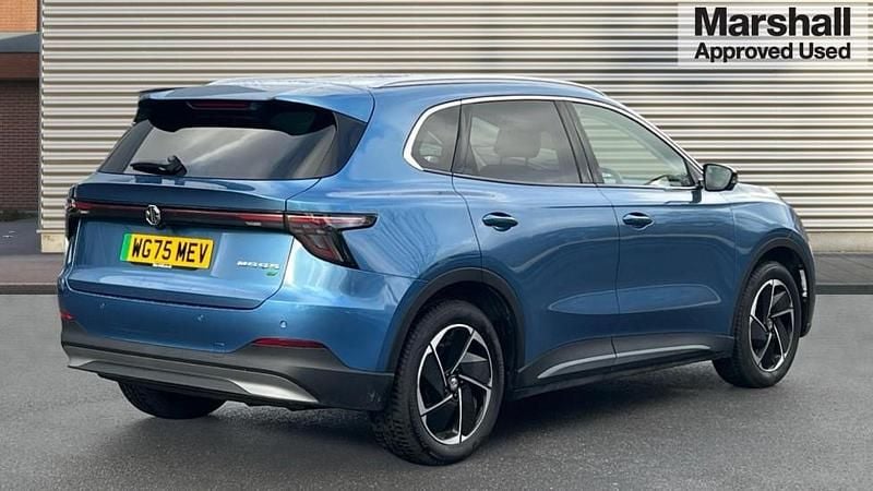 Used MG MG5 EV Trophy 169 kW (231 HP) 2025 Blue Estate