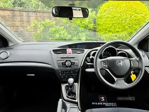 Used Honda Civic SE 142 HP (104 kW) 2012 Silver Hatchback