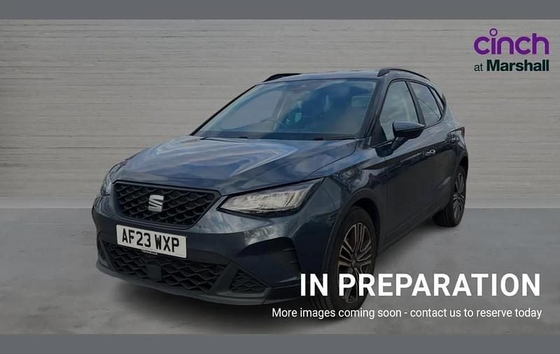 Used Seat Arona SE 94 HP (69 kW) 2023 Grey SUV