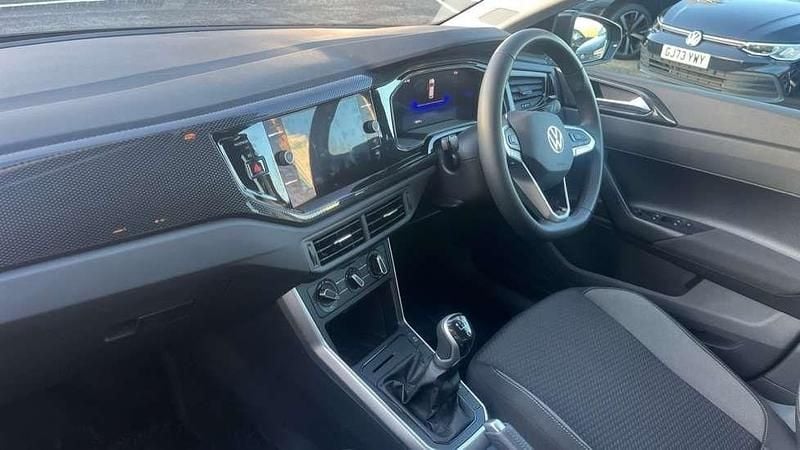 Used VW Polo Match 95 HP (69 kW) 2025 Black Hatchback