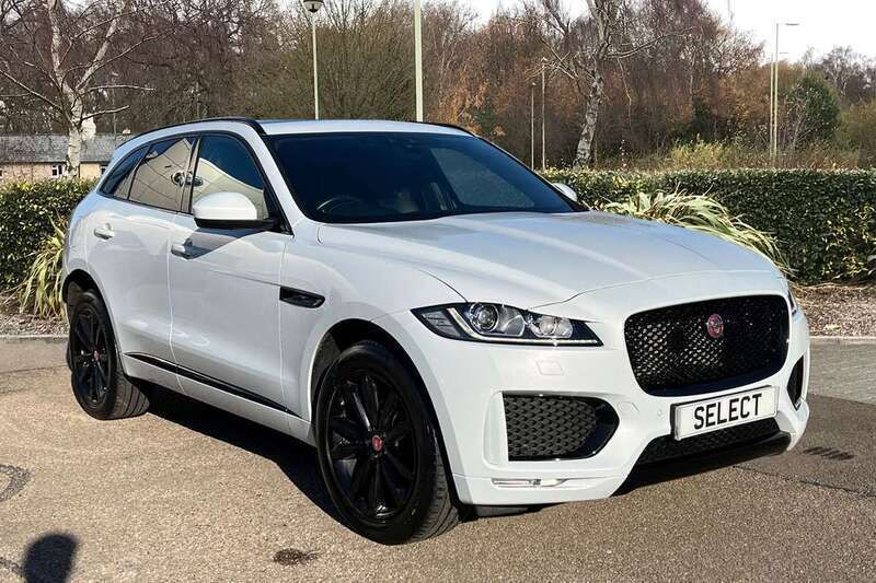 White Used 2021 Jaguar F-Pace Chequered Flag SUV | £28,650 (Fair price) - Image 1/4