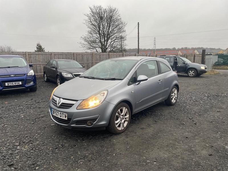 Used Vauxhall Corsa 79 HP (58 kW) 2007 Silver Hatchback