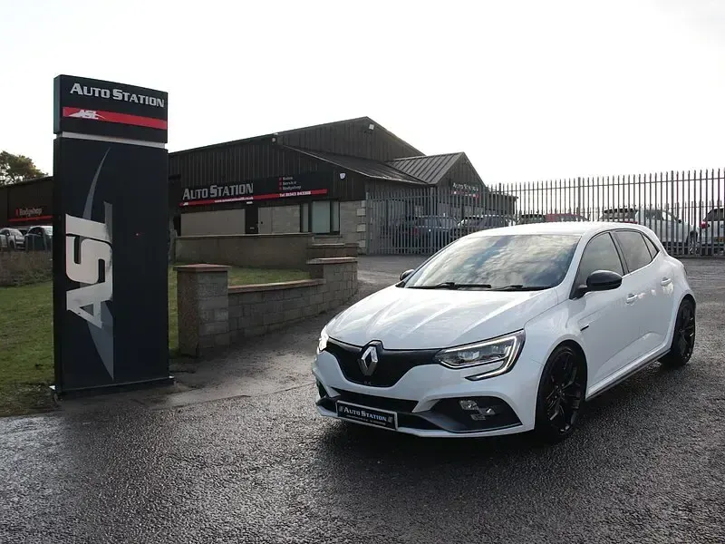 Used Renault Mégane IV Trophy 2020 White Hatchback