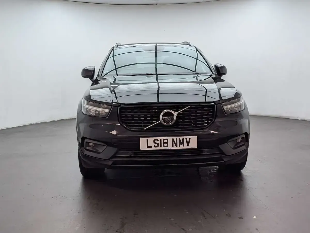 Used Volvo XC40 244 HP (179 kW) 2018 Black SUV