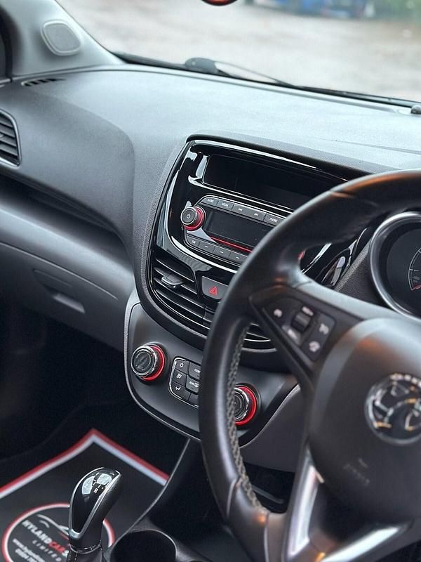 Used Vauxhall Viva 75 HP (55 kW) 2016 Black Hatchback