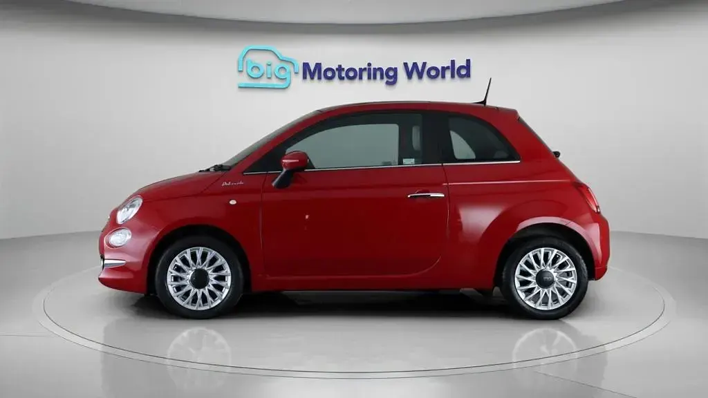 Used Fiat 500 Dolcevita 70 HP (51 kW) 2023 Red Hatchback