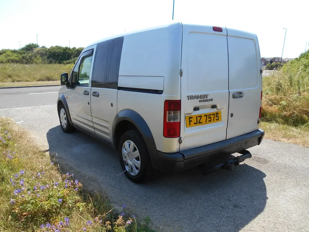Used Ford Transit 75 HP (55 kW) 2005 Silver Van
