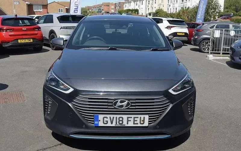 Used Hyundai Ioniq Premium SE 141 HP (103 kW) 2018 Grey Hatchback