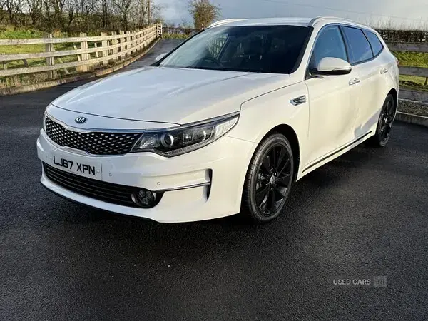 Used Kia Optima 141 HP (103 kW) 2017 White Estate