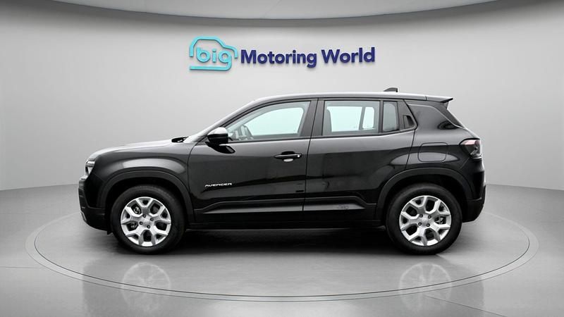 New Jeep Avenger EV Altitude 113 kW (154 HP) 2025 Black SUV