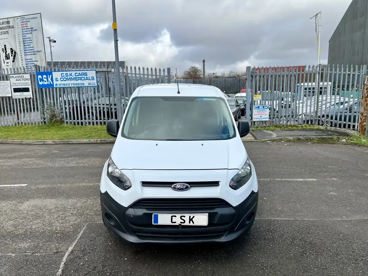 Used Ford Transit Connect 100 HP (73 kW) 2016 White MPV