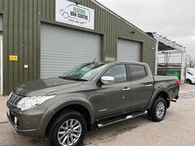 Used Mitsubishi L200 Warrior 2016 Green Pickup