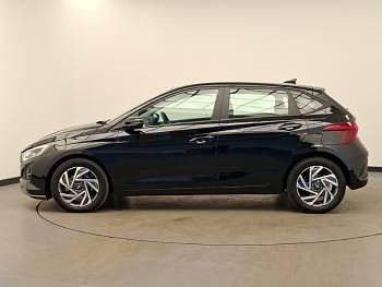 Used Hyundai i20 Advanced 100 HP (73 kW) 2025 Black Hatchback