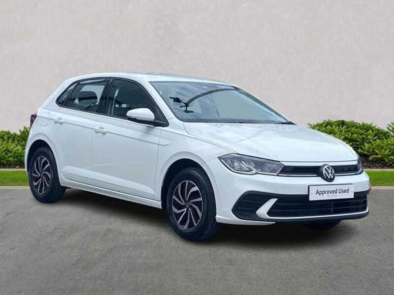 New 2025 VW Polo Life | £22,499 (Expensive) - Image 1/4