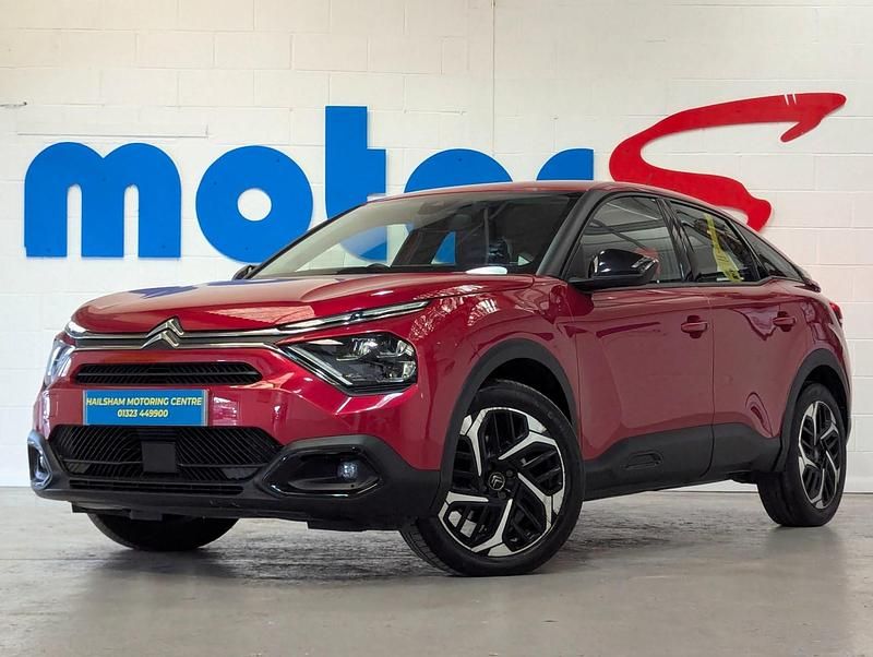 Used Citroën C4 PureTech 2021 Elixir red Hatchback