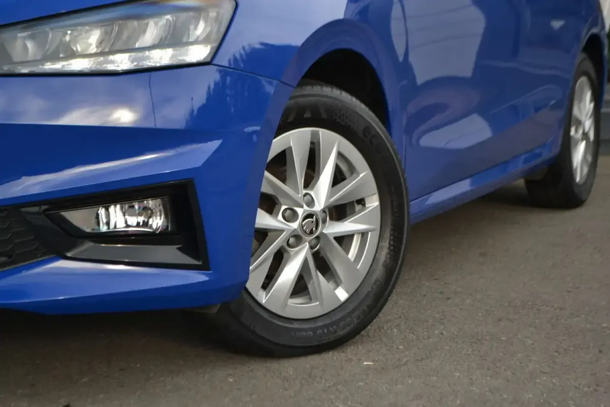 Used Skoda Fabia Comfort 2023 Blue Hatchback