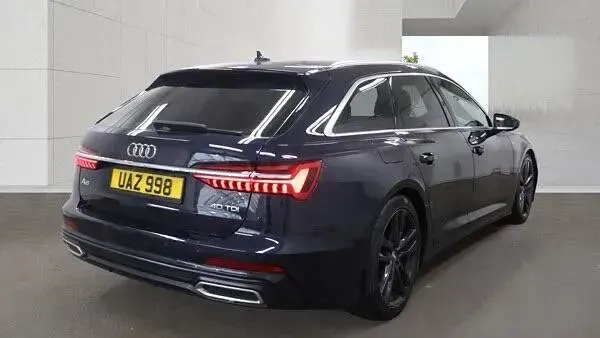 Used Audi A6 S-Line 204 HP (150 kW) 2019 Blue Estate