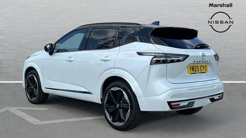 Used Nissan Qashqai 158 HP (116 kW) 2025 Mgnt blu+blk rf  SUV