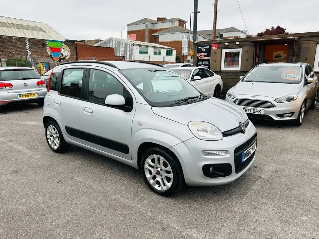 Used Fiat Panda Lounge 69 HP (50 kW) 2012 Silver Hatchback