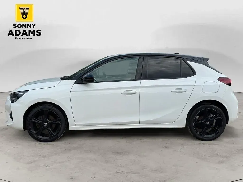 Used Vauxhall Corsa S 100 HP (73 kW) 2023 White Hatchback