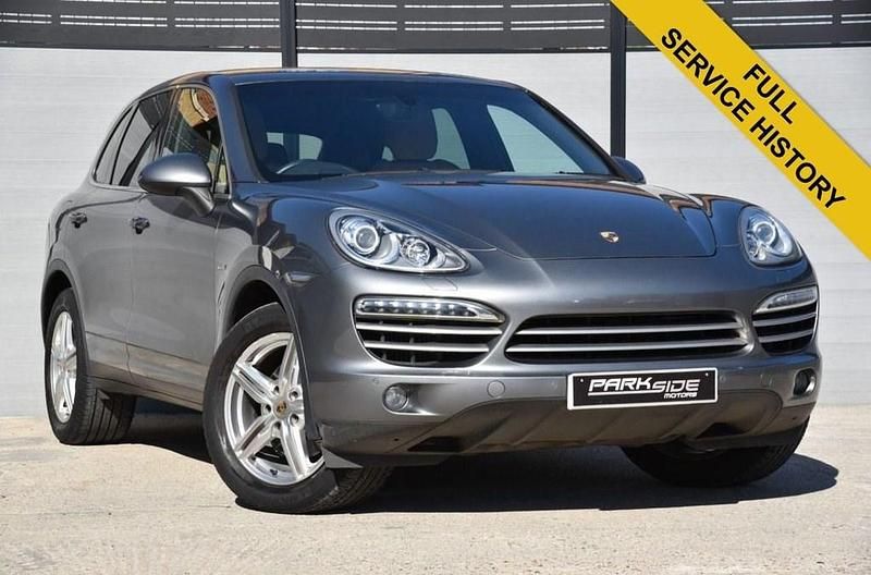 Grey Used 2014 Porsche Cayenne Platinum Edition SUV | £15,695 (Super price) - Image 1/4