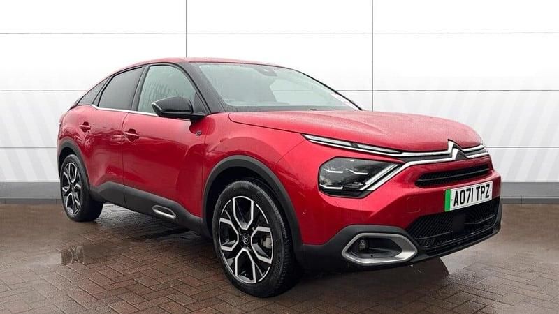 Used Citroën e-C4 Shine 100 kW (136 HP) 2021 Red Hatchback