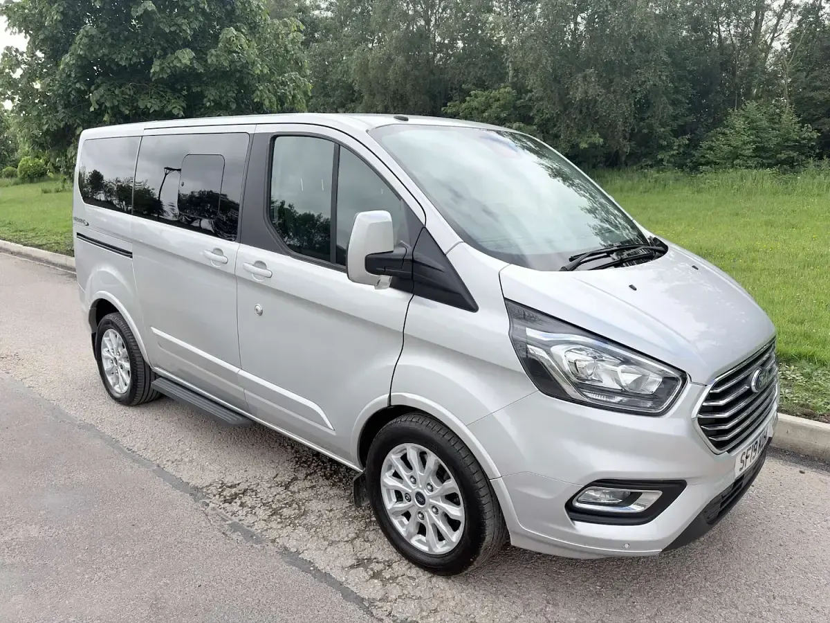 Used Ford Tourneo 2019 Silver MPV