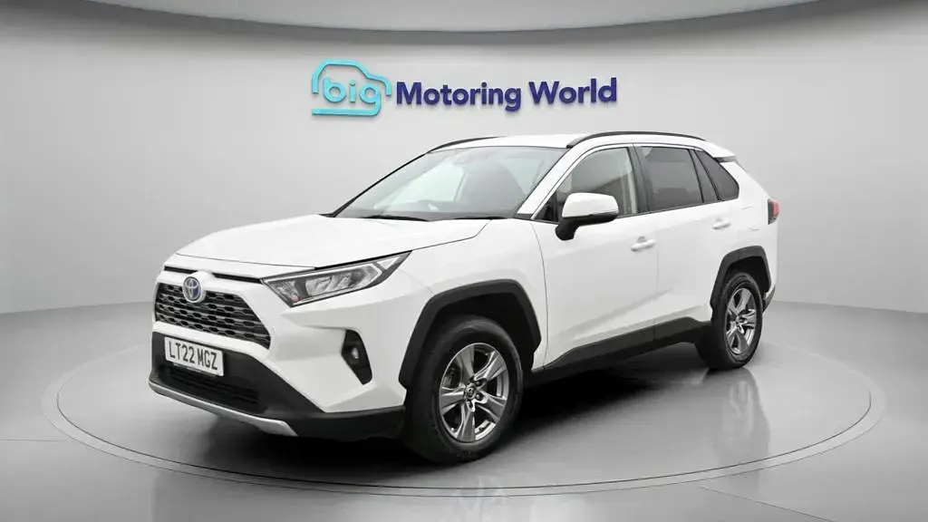 Used Toyota RAV4 Hybrid 218 HP (160 kW) 2022 White SUV