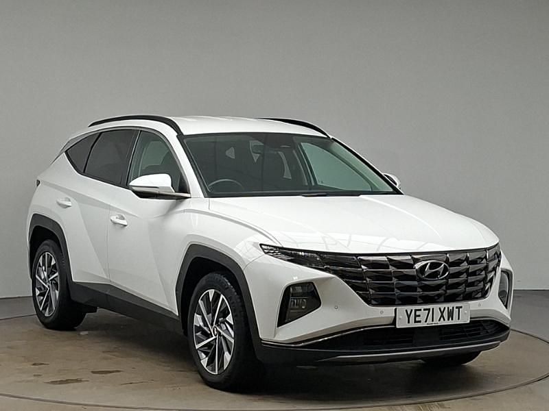 White Used 2021 Hyundai Tucson Premium SUV | £16,498 (A bit pricey) - Image 1/4