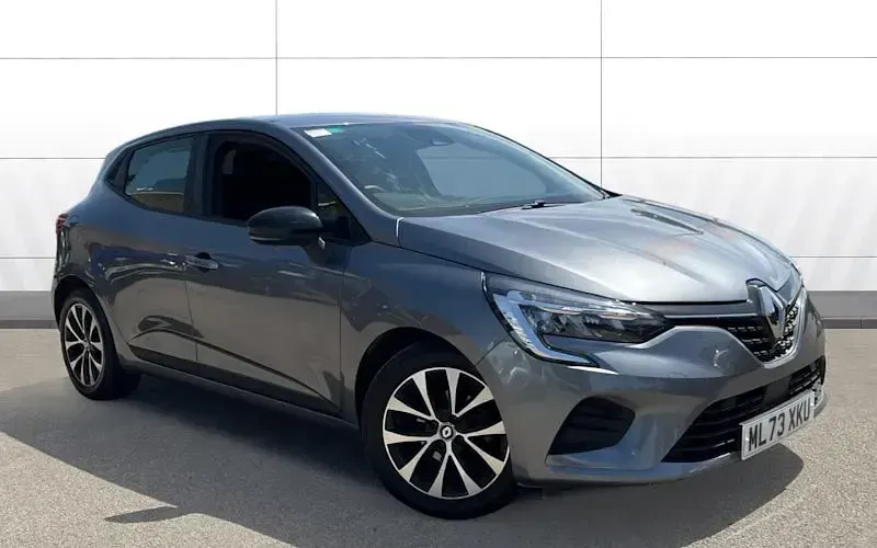 Used Renault Clio Evolution 90 HP (66 kW) 2023 Hatchback