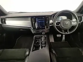 Used Volvo V90 R-Design 190 HP (139 kW) 2019 Blue Estate