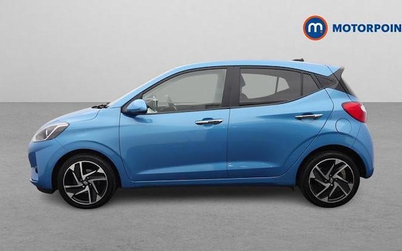 Used Hyundai i10 Premium 84 HP (61 kW) 2022 Blue Hatchback