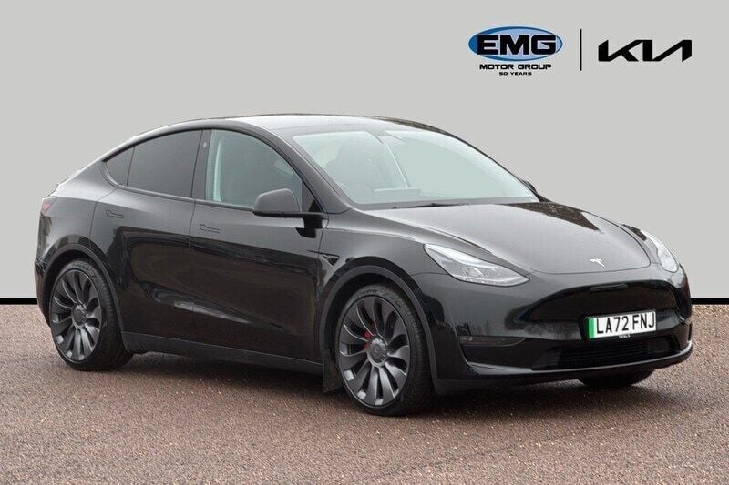 Black Used 2022 Tesla Model Y Performance SUV | £31,795 (Fair price) - Image 1/3