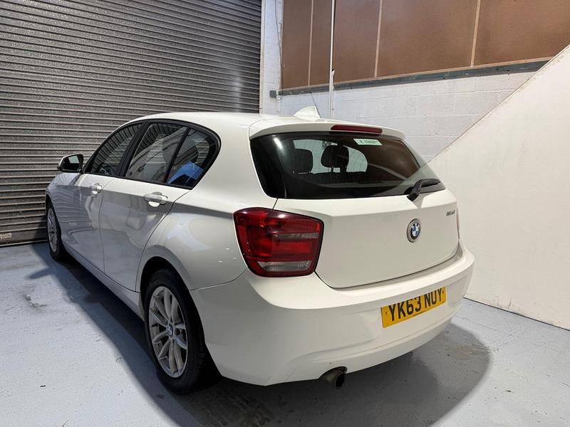 Used BMW 116 Efficient Dynamics 2013 White Hatchback