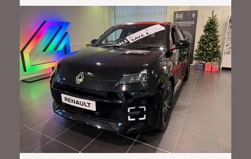 Black New 2025 Renault R5 Iconic Hatchback | £22,995 (Fair price) - Image 1/4