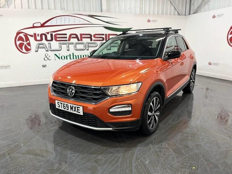 Used VW T-Roc Design 150 HP (110 kW) 2019 Orange SUV