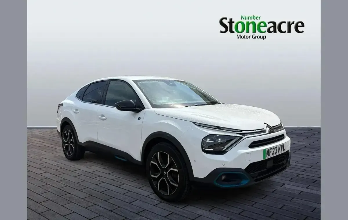 Used Citroën e-C4 Shine 100 kW (136 HP) 2023 Sedan